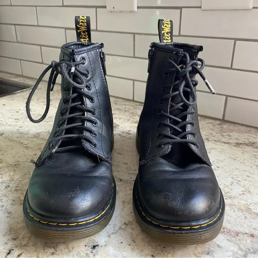 Doc Dr Martens Jr $85 1460 Softy T Leather Lace Up Boots (Zip Side) 2